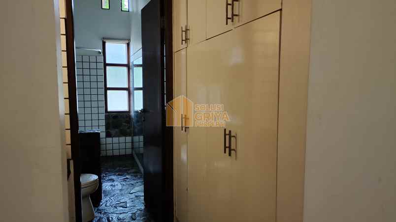 rumah jl bogor nirwana residence