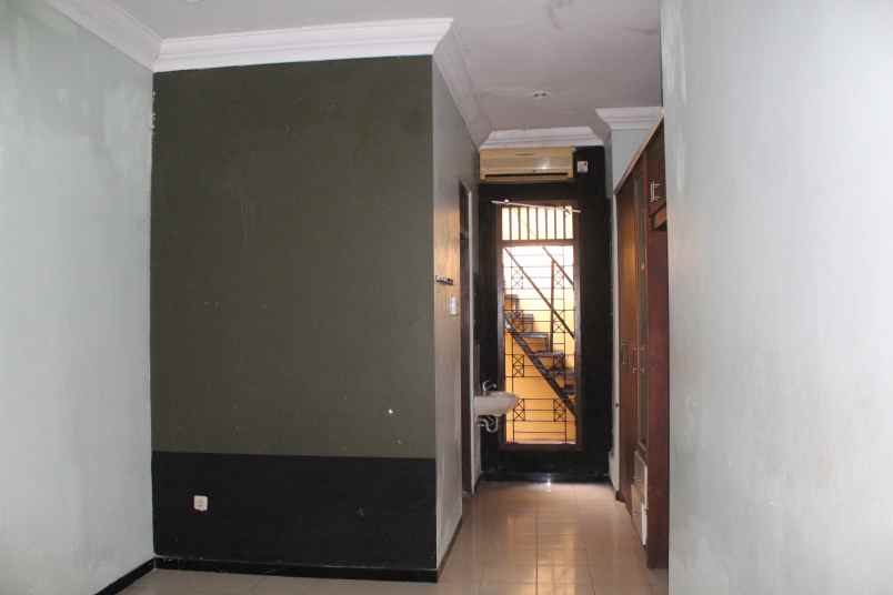 rumah jl durian selatan 2c no 3