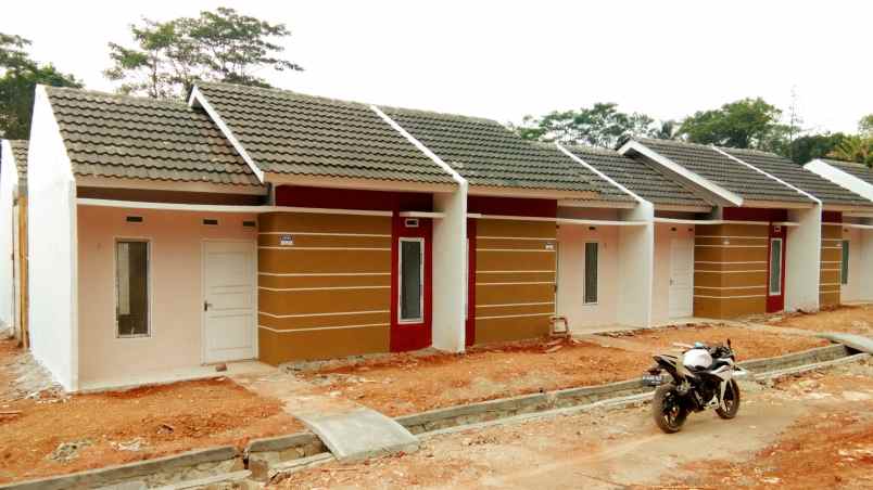rumah jl rw gembira sukamaju kec