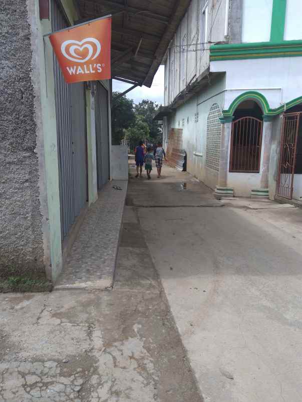 rumah jl taman induk