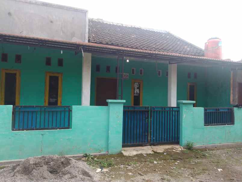 rumah jl taman induk