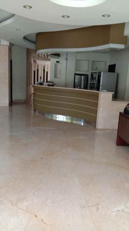 rumah kelapa dua wetan ciracas