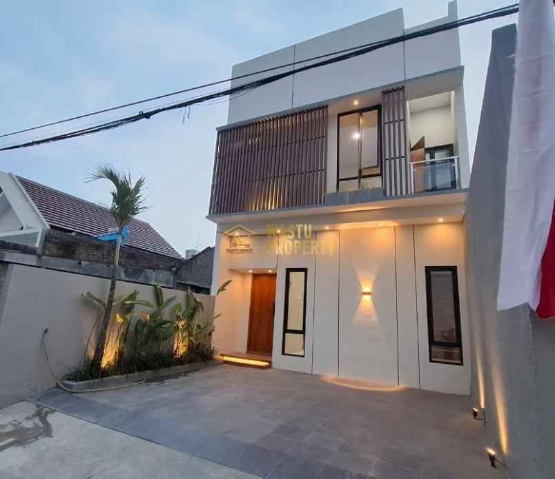 rumah keren siap huni dekat rumah sakit uad