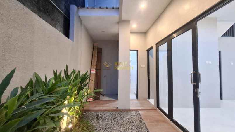 rumah keren siap huni dekat rumah sakit uad