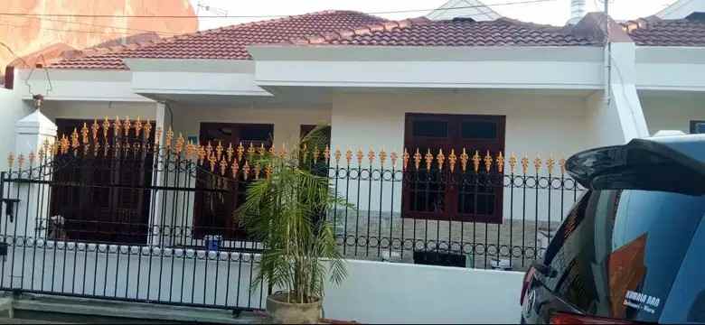 rumah klampis semolo siap huni dekat raya merr nego