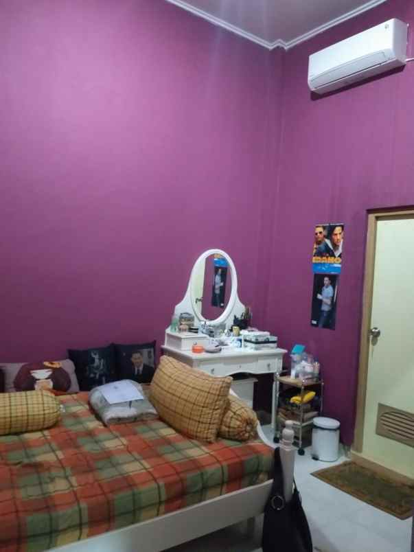 rumah komplek bea cukai