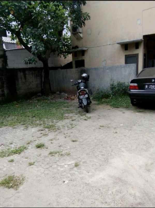 rumah kostan hitung tanah rp 9m strategis