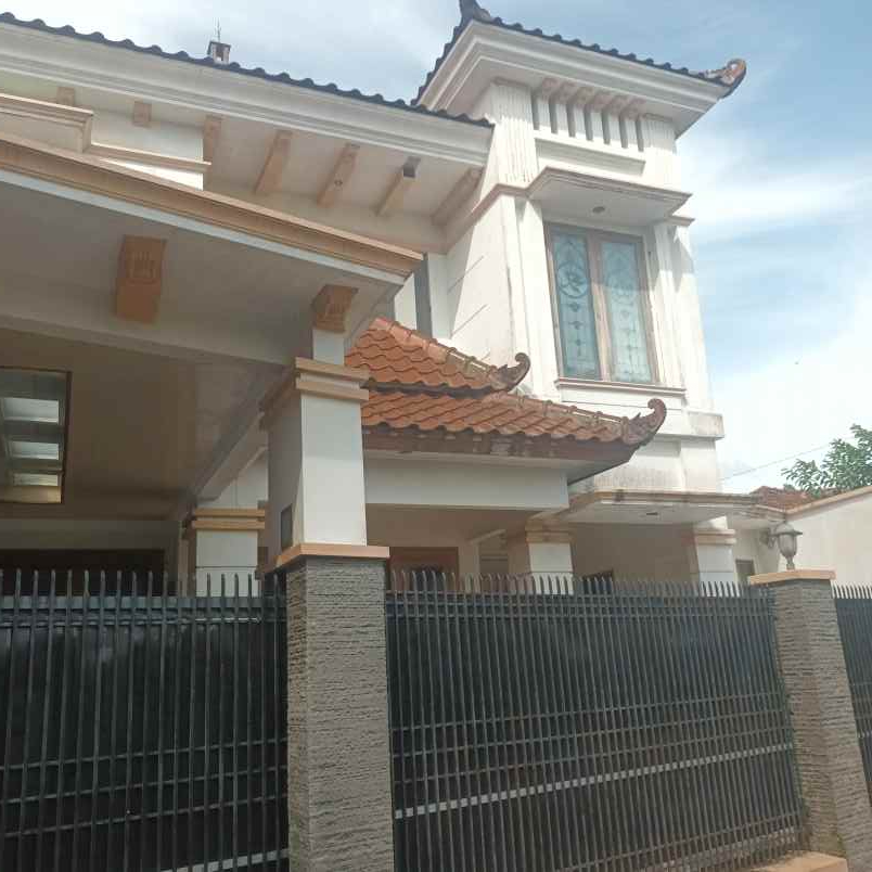 rumah megah sangat murah lokasi strategis di kudus