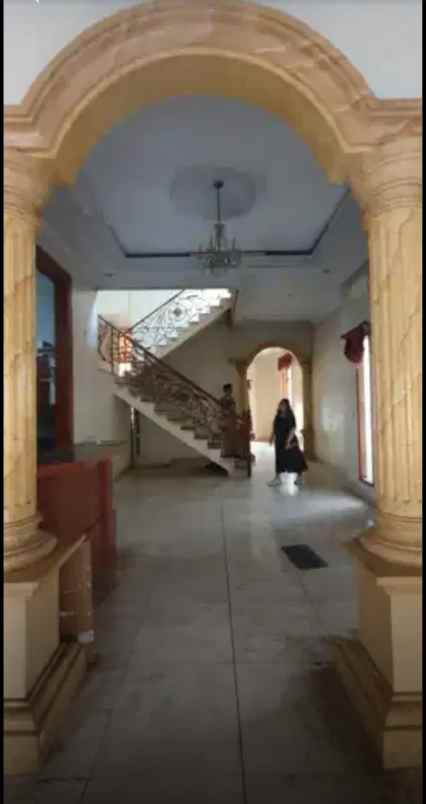 rumah mewah harga istimewa murah di cikunir