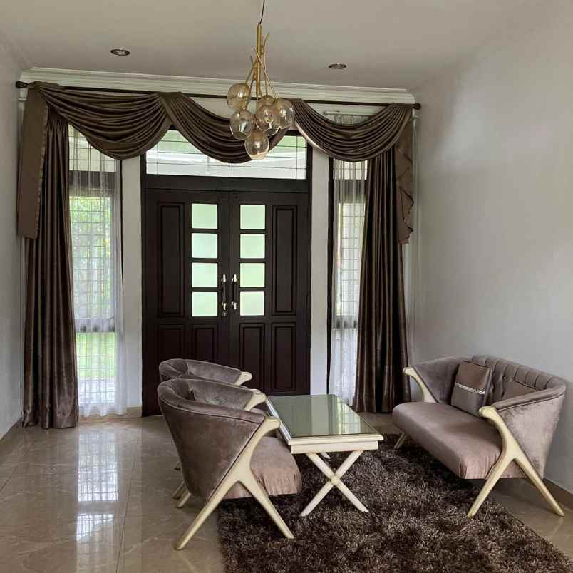 rumah mewah luas setiabudi cipaku semi furnish