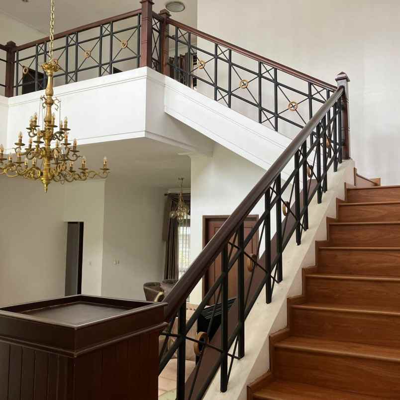 rumah mewah luas setiabudi cipaku semi furnish