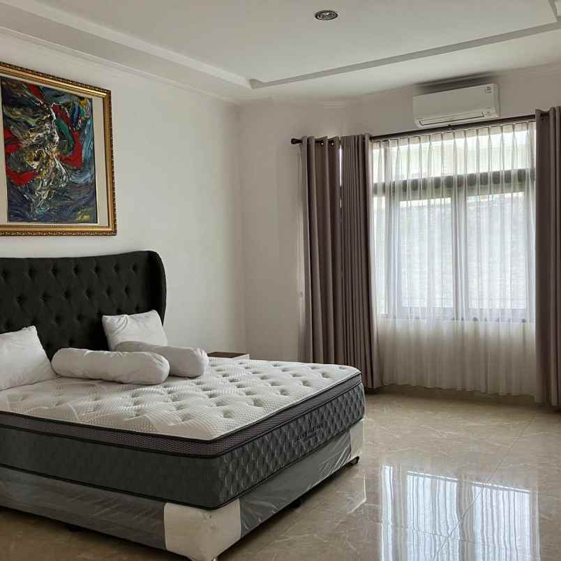 rumah mewah luas setiabudi cipaku semi furnish