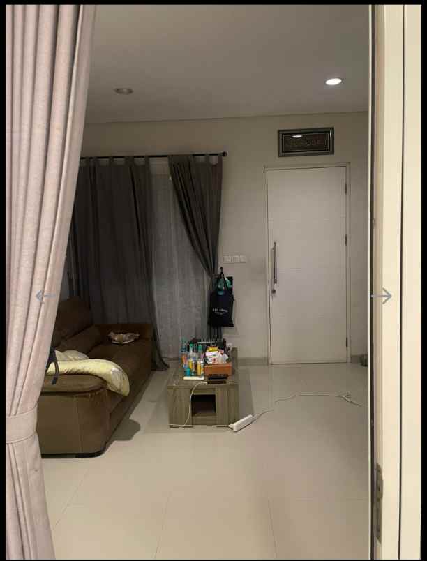 rumah mewah semi furnish di krawang