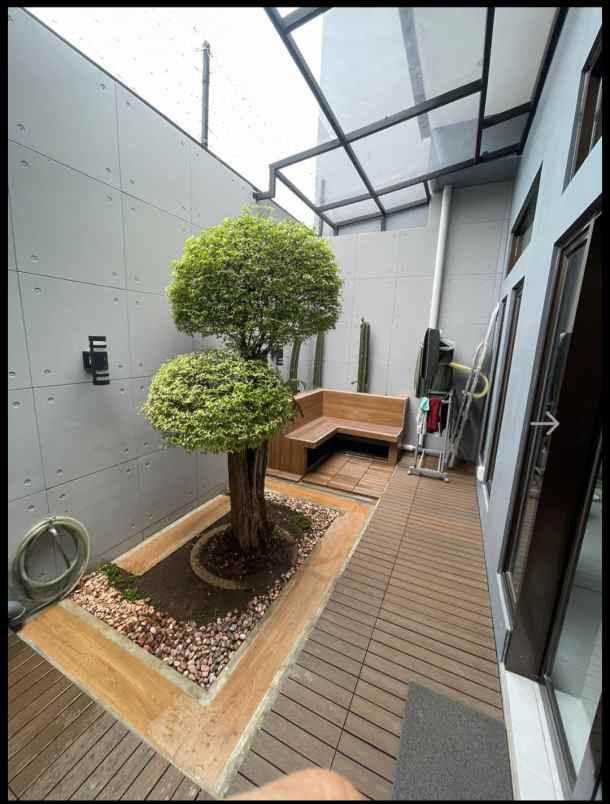 rumah mewah semi furnish di krawang