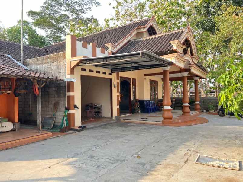 rumah mewah siap huni 542m kerjo karanganyar