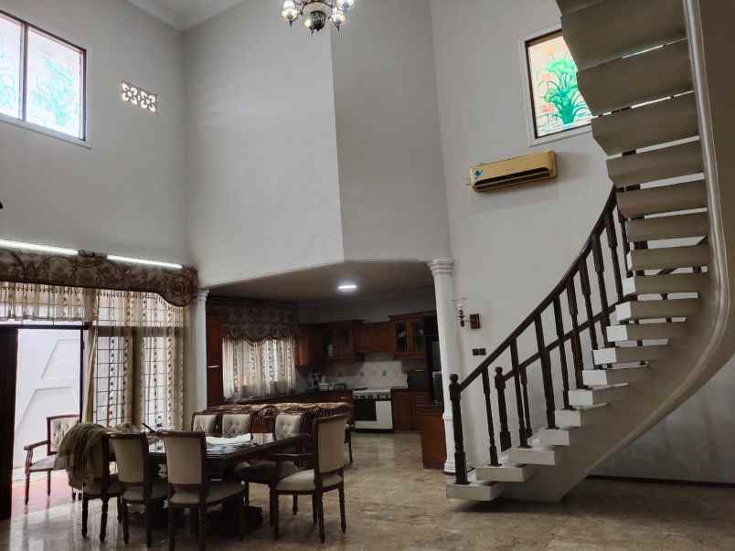 rumah mewah siap huni di duren sawit jakarta timur