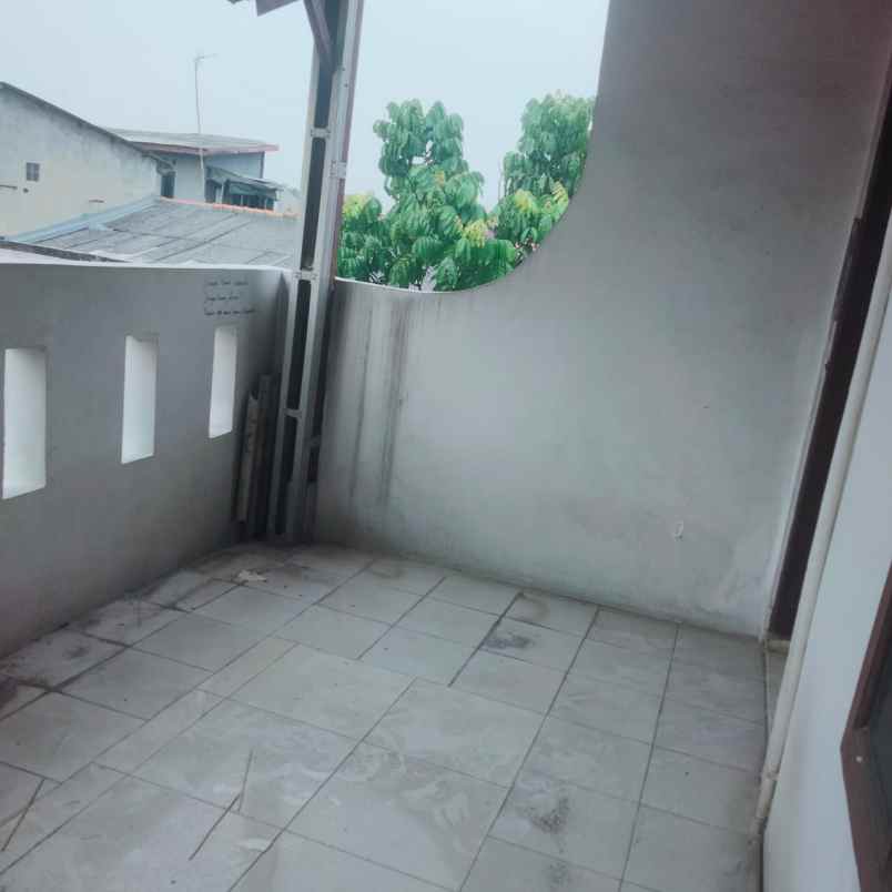 rumah minimalis 2 lantai