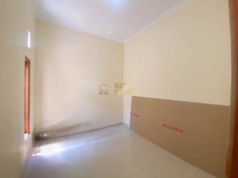 rumah minimalis siap huni di moyudan sleman