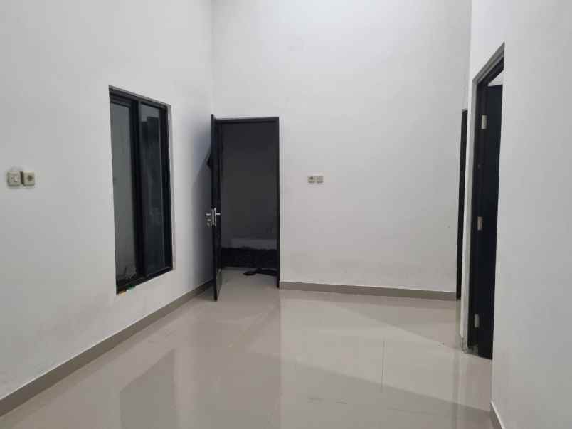 rumah murah dekat universitas mercu buana dp kpr 10