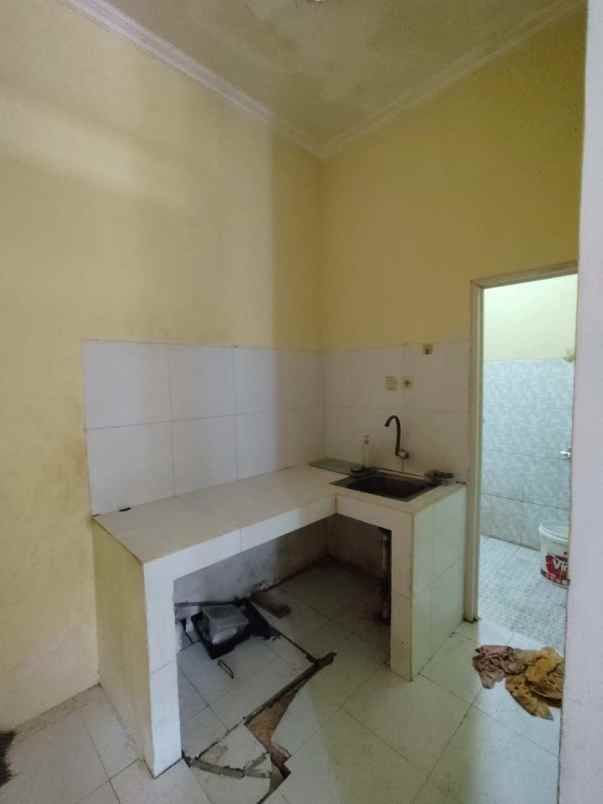 rumah murah lokasi strategis di limo depok