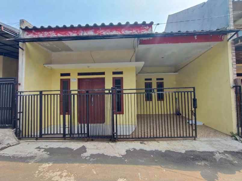 rumah murah lokasi strategis di limo depok