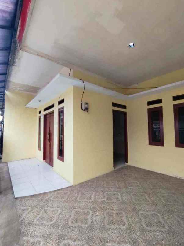 rumah murah lokasi strategis di limo depok