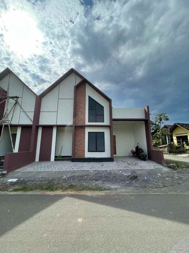 rumah murah modern dekat pasar godean sleman