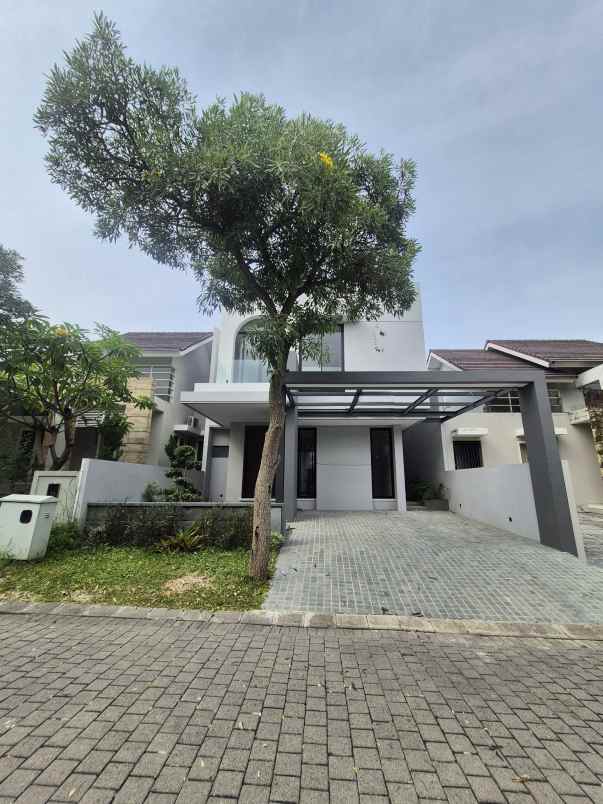 rumah new minimalis woodland citraland