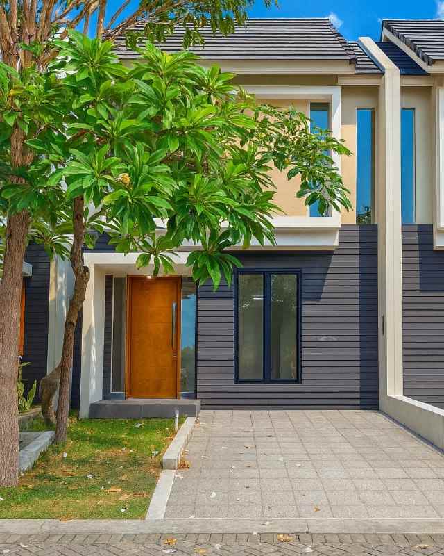 rumah northwest lake citraland strategis siap huni