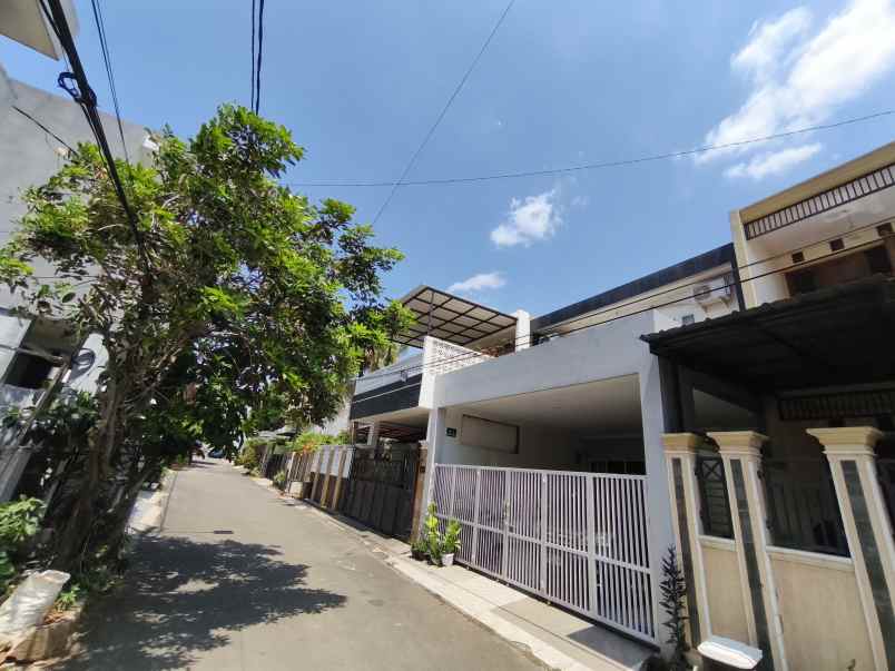 rumah nyaman siap huni