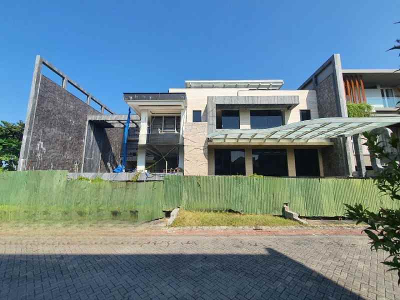 rumah pakuwon city imperial beach strategis