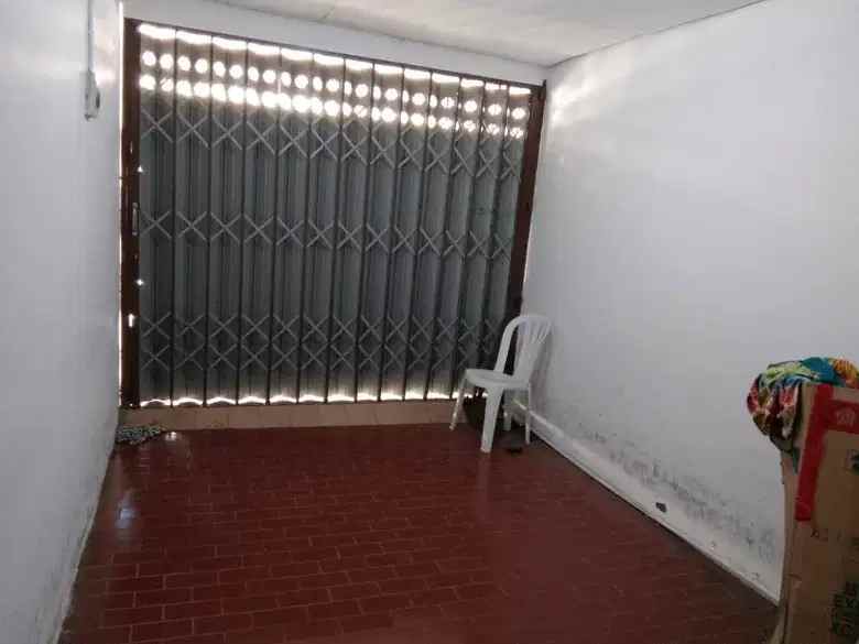 rumah perum manyar kertoadi nego