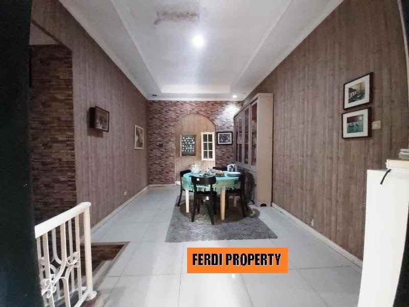 rumah perumahan kota wisata cibubur