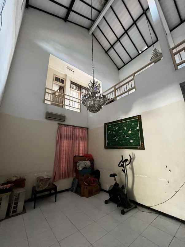 rumah rungkut asri gas negara row 7 meter