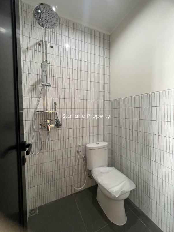 rumah scandinavian modern di pondok aren bintaro