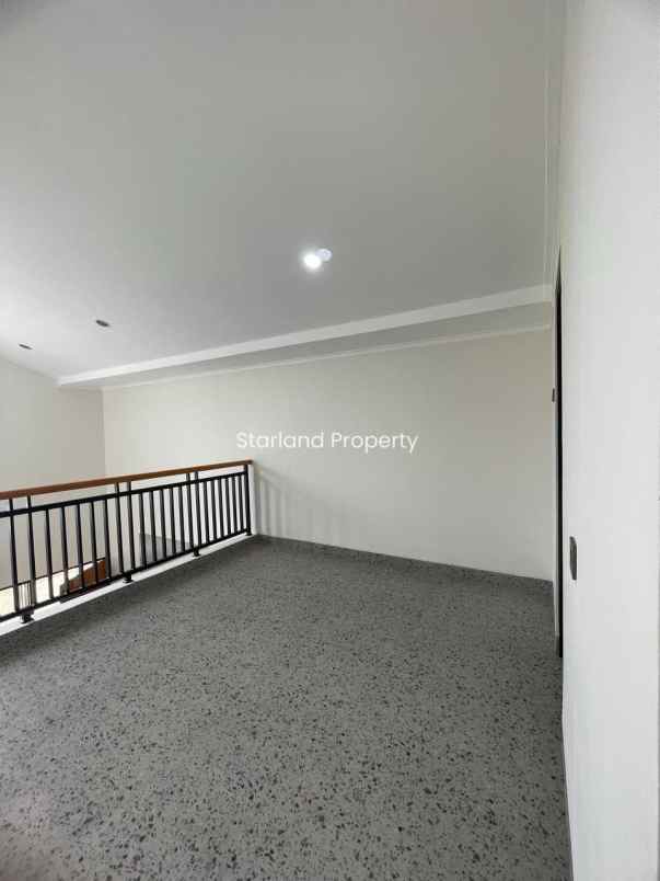 rumah scandinavian modern di pondok aren bintaro