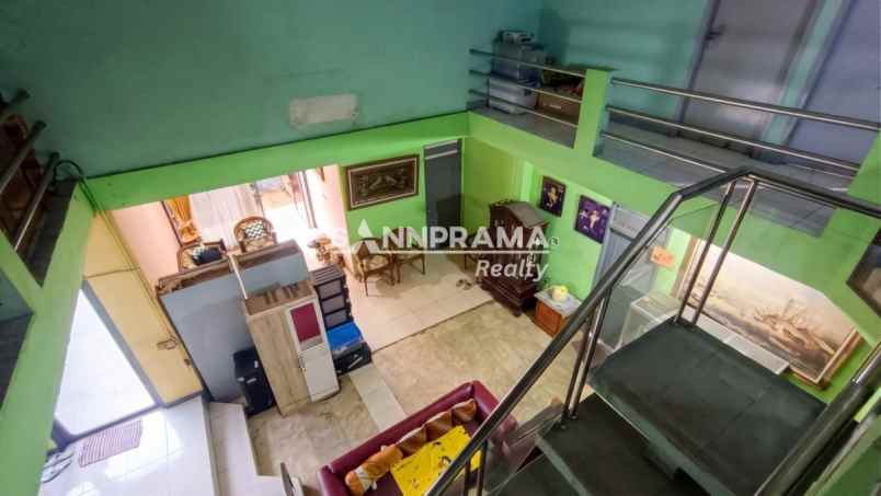 rumah second hook bebas banjir di bojongsari depok