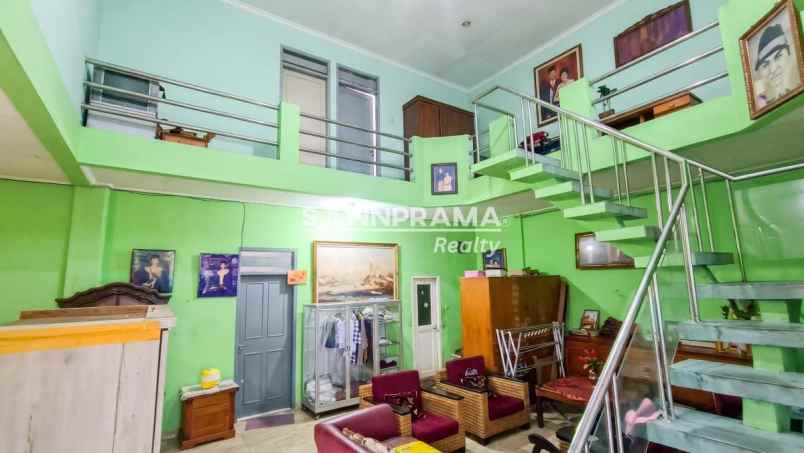 rumah second hook bebas banjir di bojongsari depok