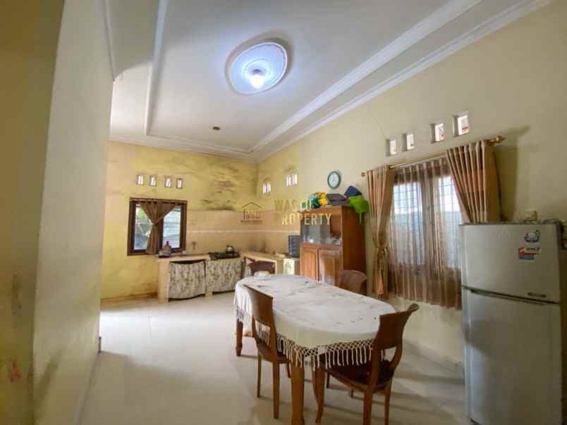 rumah second luas dan nyaman di wates bantul