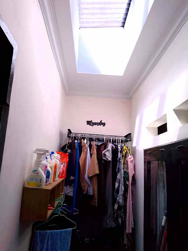 rumah second terawat di taman sari persada bogor