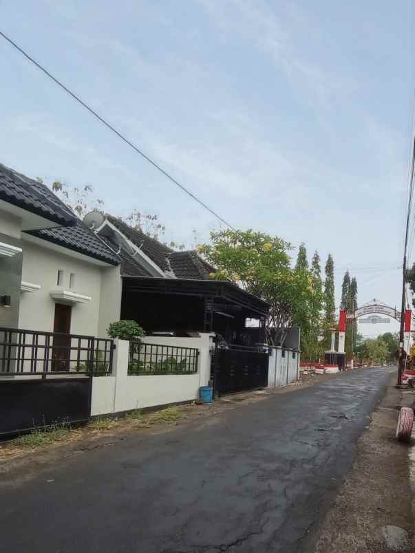 rumah siap huni akses papasan di banjeng maguwoharjo