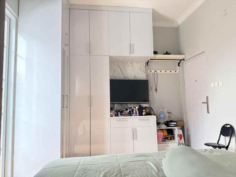 rumah siap huni bebas banjir di kramat jati jaktim