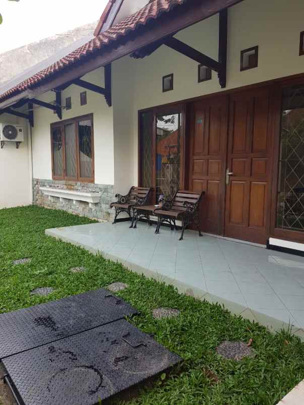 rumah siap huni di medokan asri area rungkut