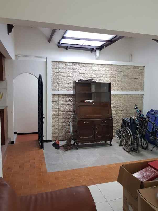 rumah siap huni di medokan asri area rungkut