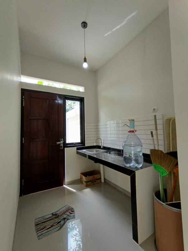 rumah siap huni modern di tonggalan wedomartani