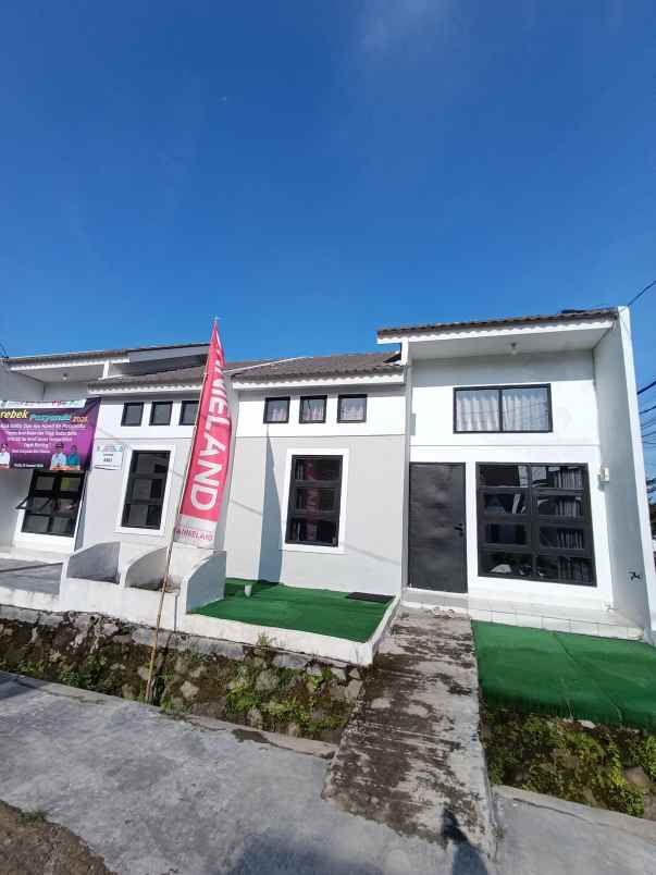 rumah subsidi murah dekat jakarta 1 2 jt flat