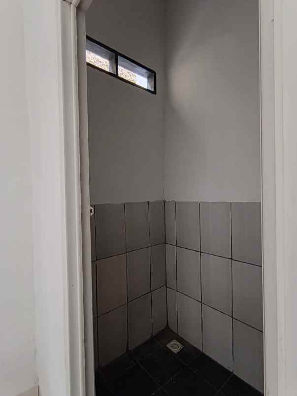 rumah subsidi murah shm dekat jakarta 1 2 jt flat