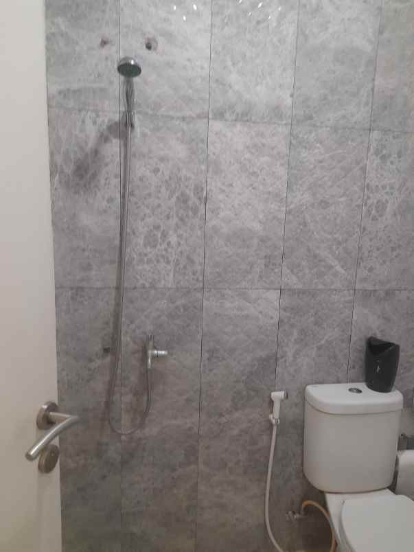 rumah tinggal bintaro jaya