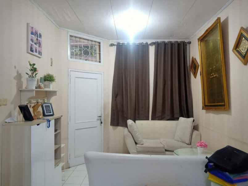 rumah vila bandung indah