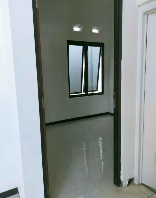 rumah villa krista banyumanik semarang